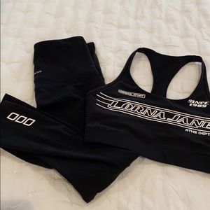Lorna Jane Size Small Set